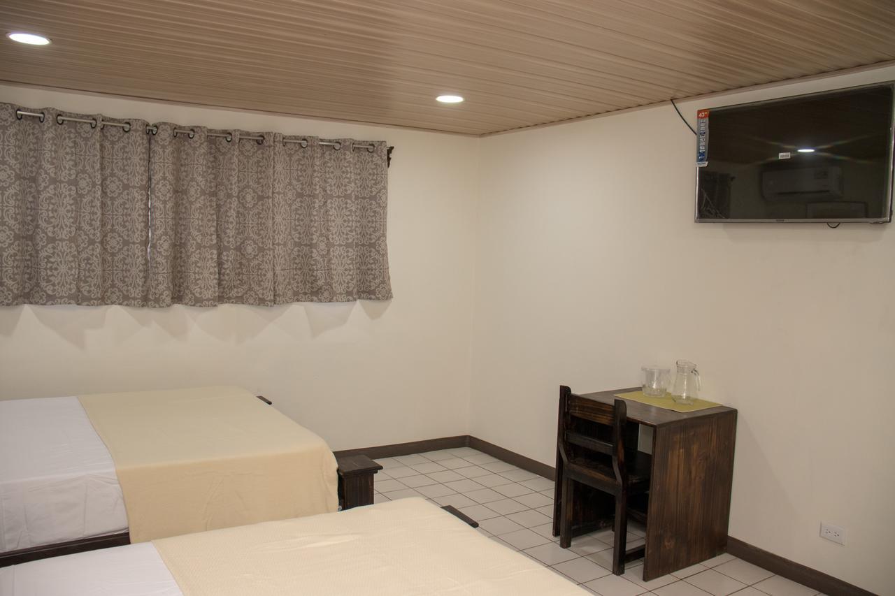 Hotel Don Fito Golfito Exterior foto