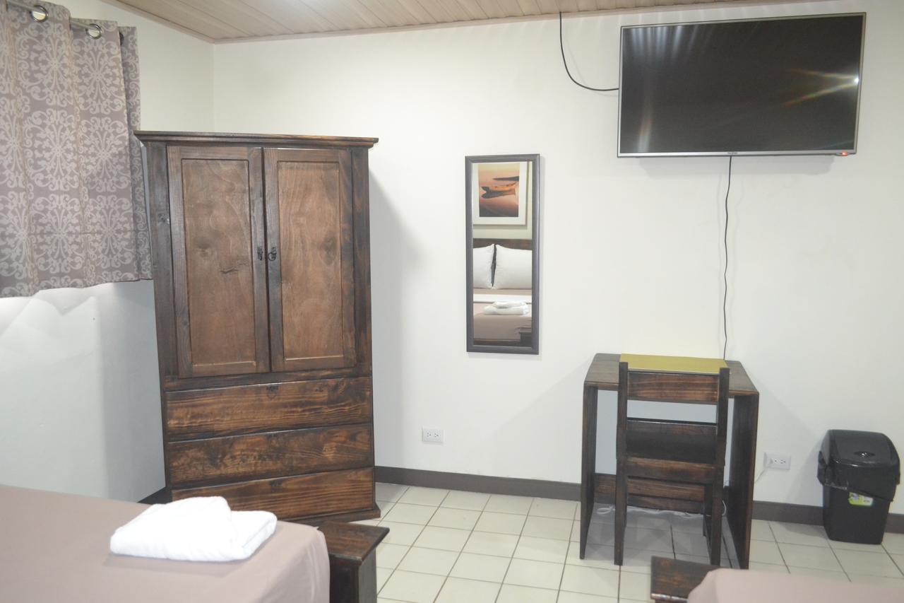 Hotel Don Fito Golfito Exterior foto